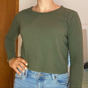 Long Sleeve Army Green Crew Neck Crop Top Basic